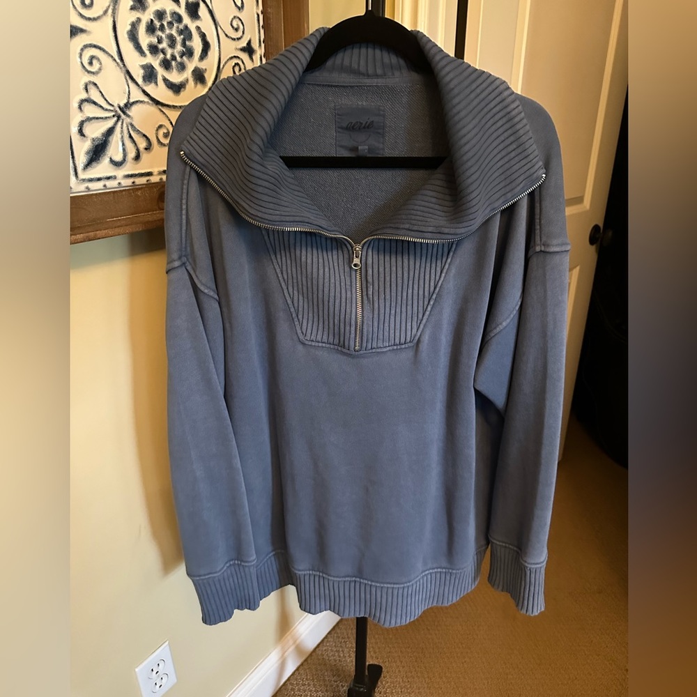 Aerie quarter zip pull over